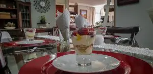 Diamond Rose Guest House Bed and Breakfast Dining Room